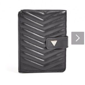Guess Passport Wallet ✈️